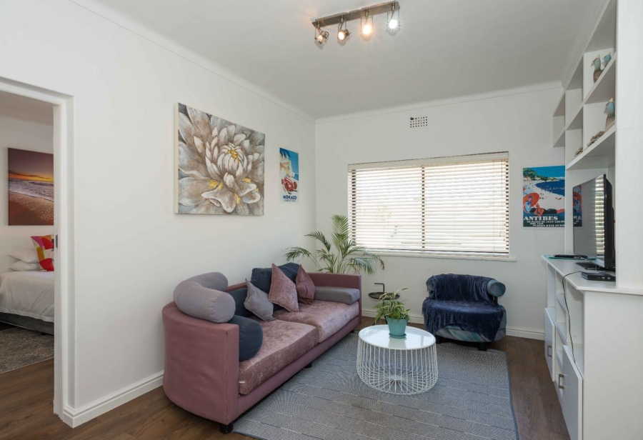 2 Bedroom Property for Sale in Gardens Western Cape